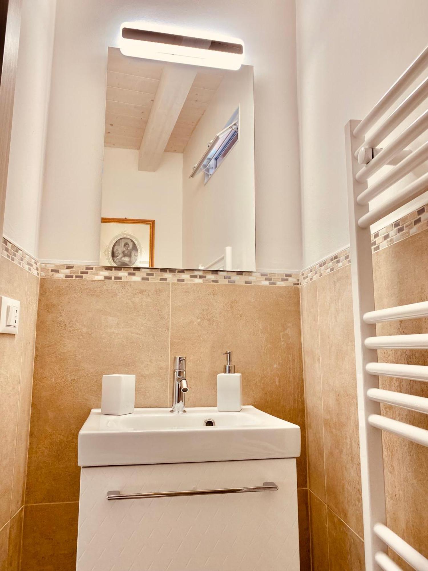 Casabella Chioggia Casa Indipendente Con Corte Eksteriør billede
