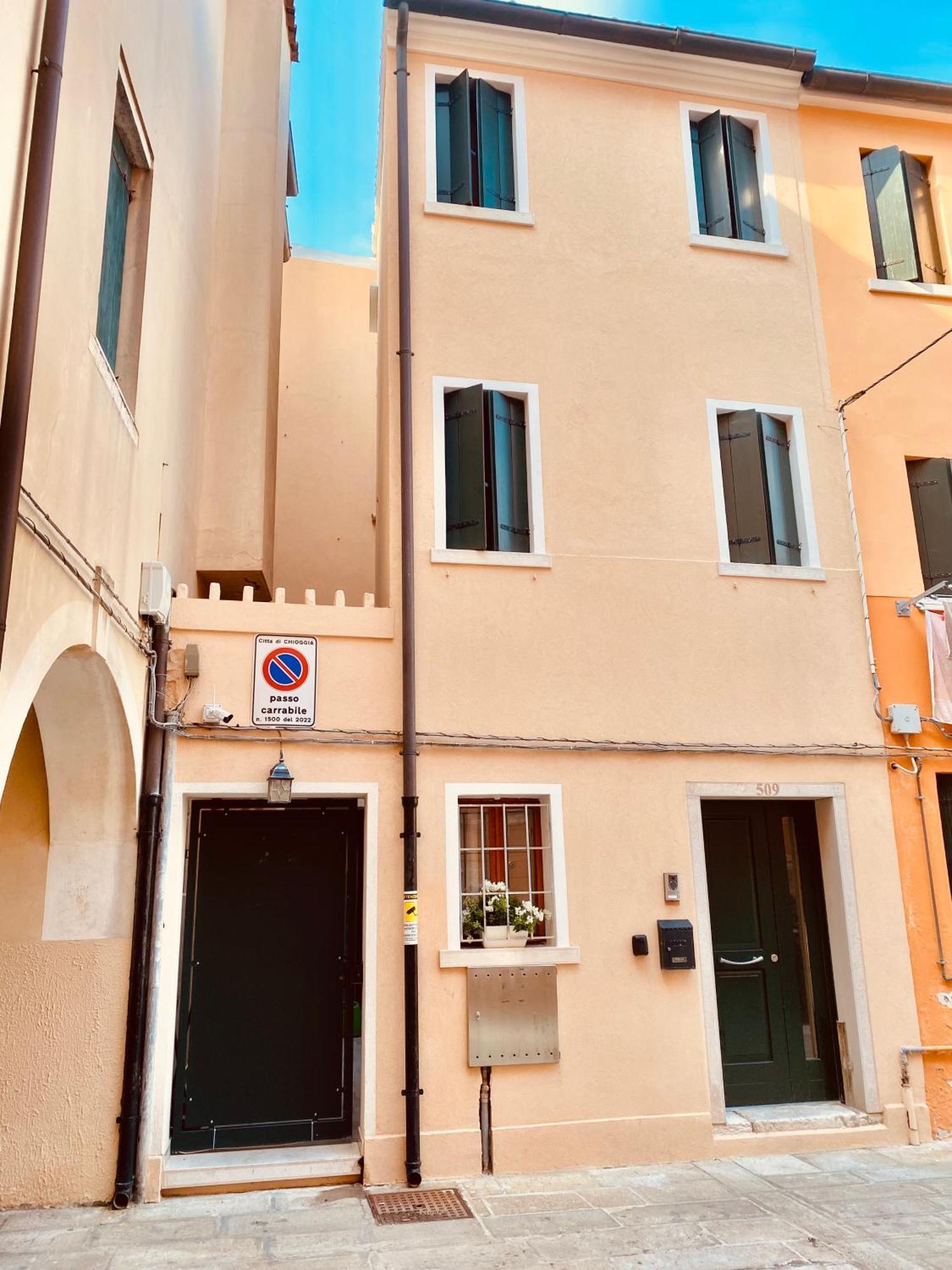 Casabella Chioggia Casa Indipendente Con Corte Eksteriør billede