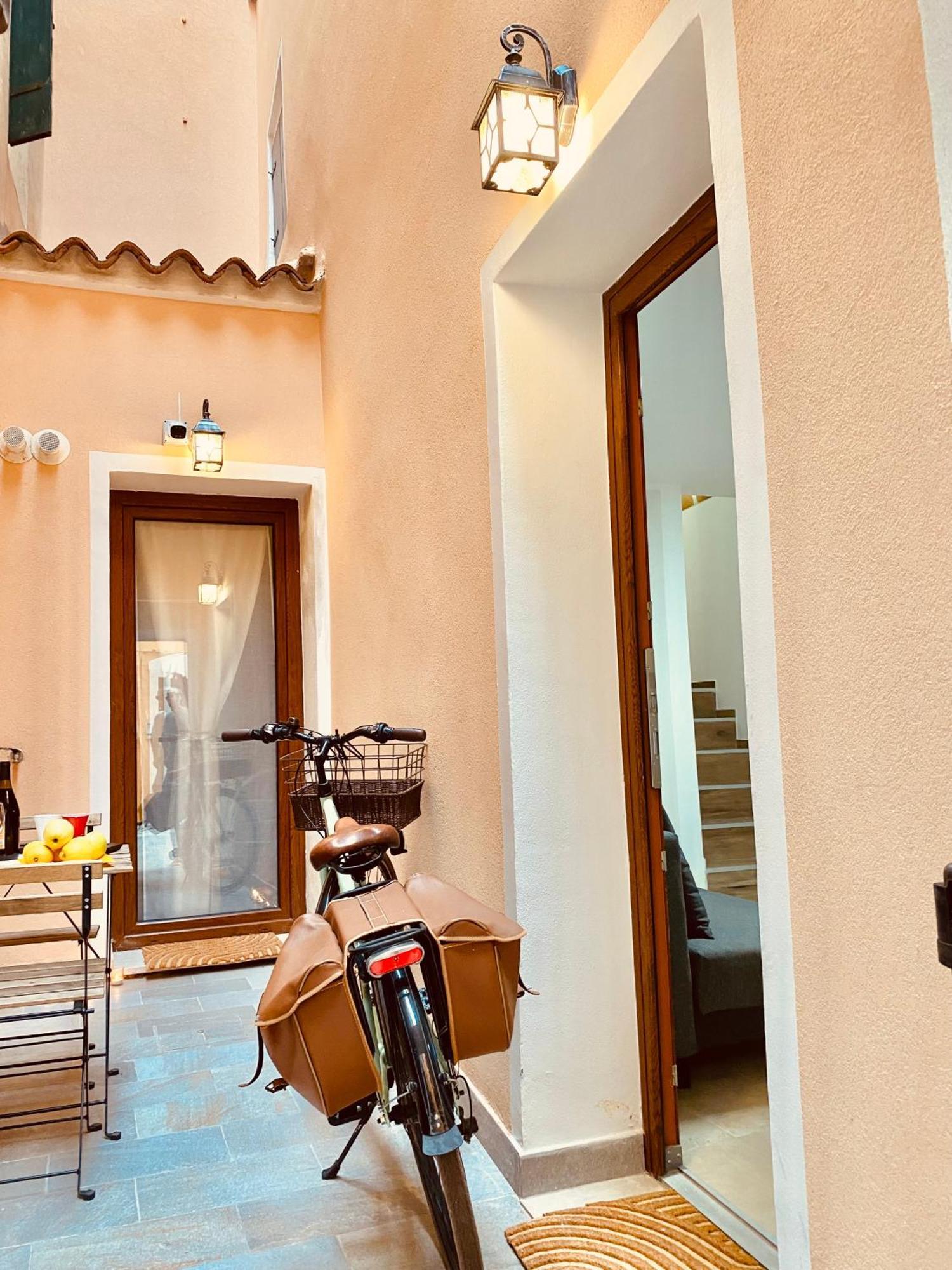 Casabella Chioggia Casa Indipendente Con Corte Eksteriør billede