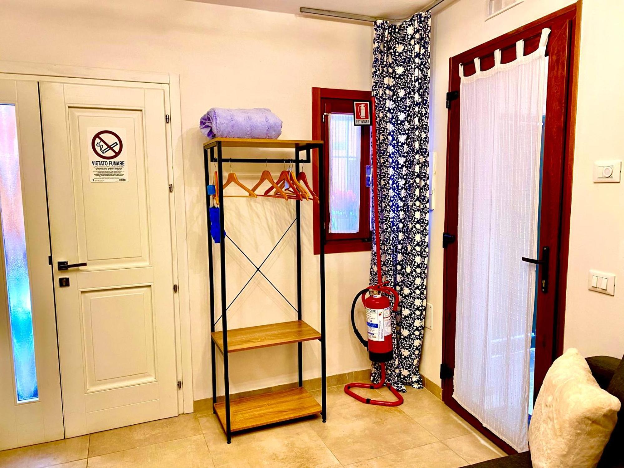 Casabella Chioggia Casa Indipendente Con Corte Eksteriør billede